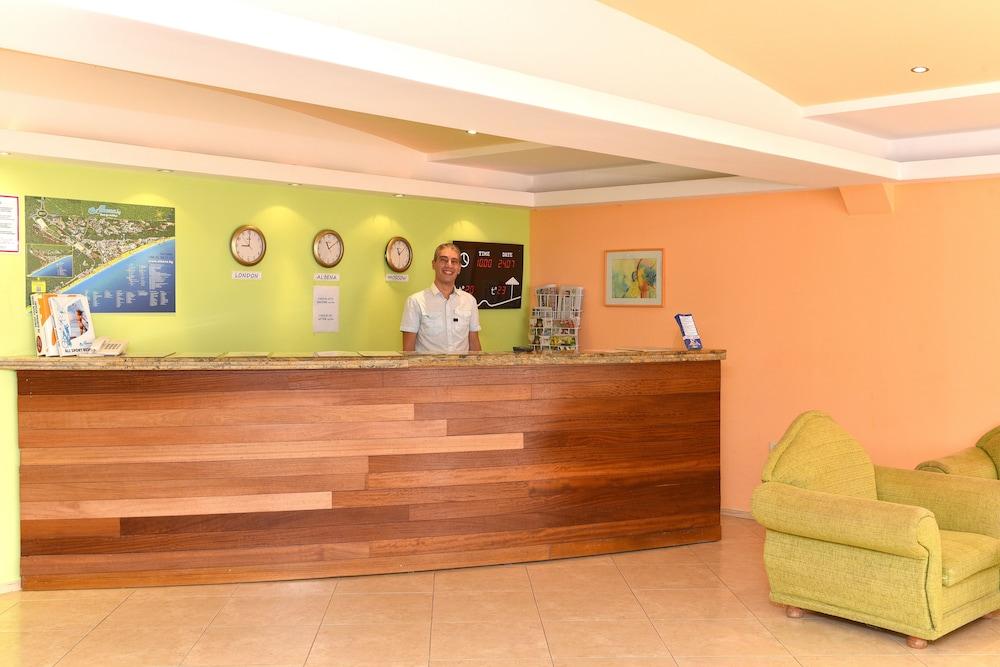 Hotel Magnolia Albena Extérieur photo