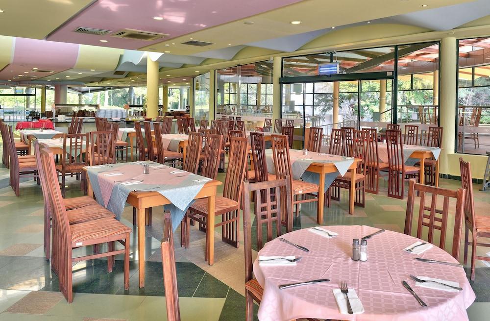 Hotel Magnolia Albena Extérieur photo