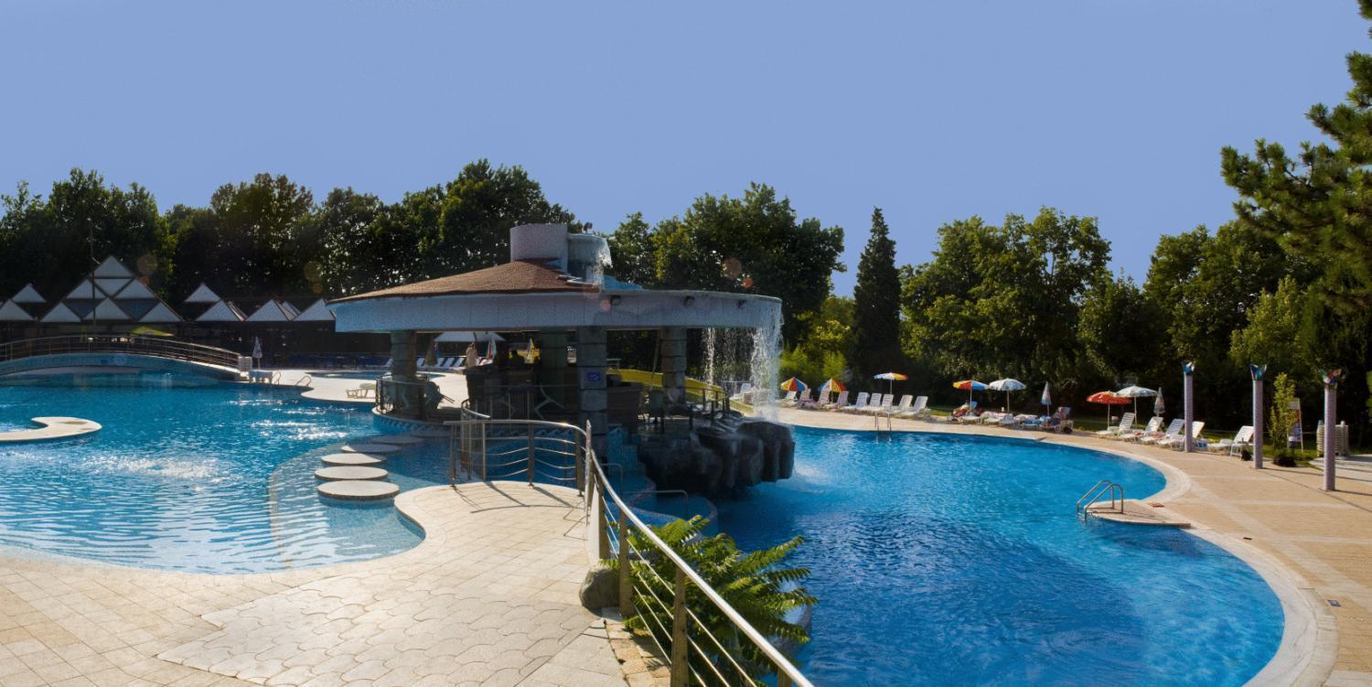 Hotel Magnolia Albena Extérieur photo