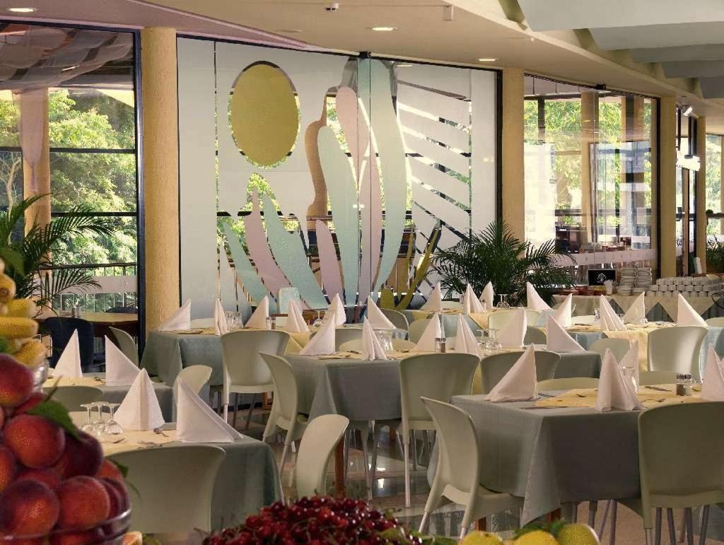 Hotel Magnolia Albena Extérieur photo