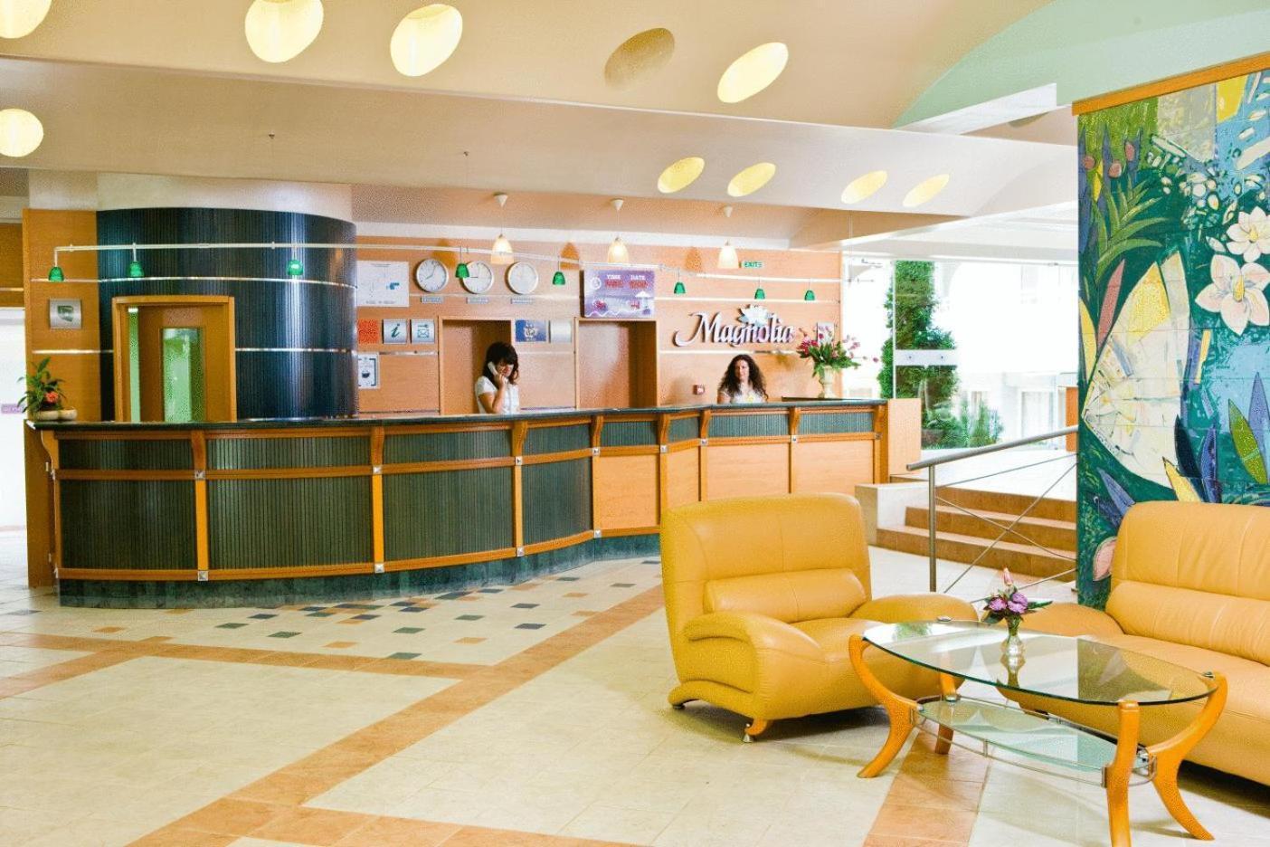 Hotel Magnolia Albena Extérieur photo